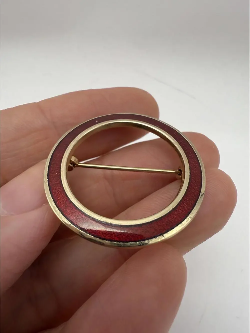 N/A vintage round